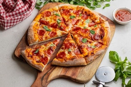 Warsztaty kulinarne - pieczemy pizzę.